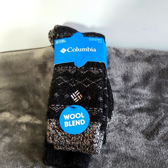 Columbia Accessories - Columbia, NWT, Woman's, Sz Shoe Size 4-10, Wool Blend, Crew, 2 Pair